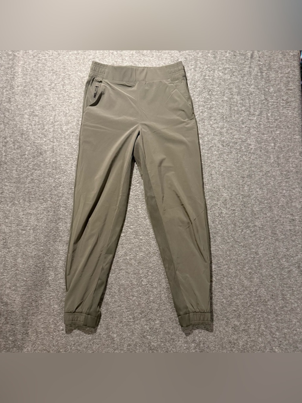 Athleta Brooklyn Jogger Pant Womens 6 Olive Green Light MidRise Silky 28" inseam